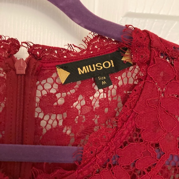 Red formal dress! - Picture 5 of 7